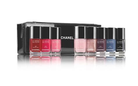 chanel show your hand deluxe nail set